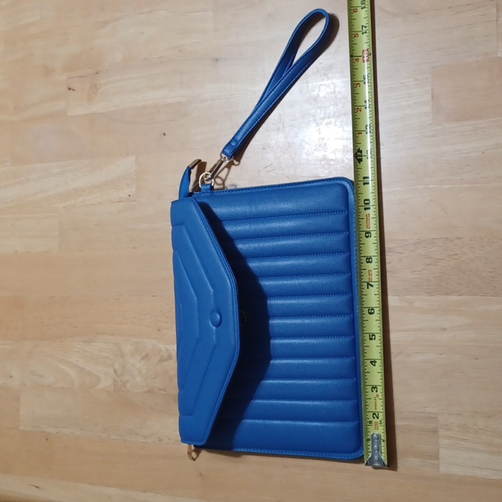Blue zippered clutch